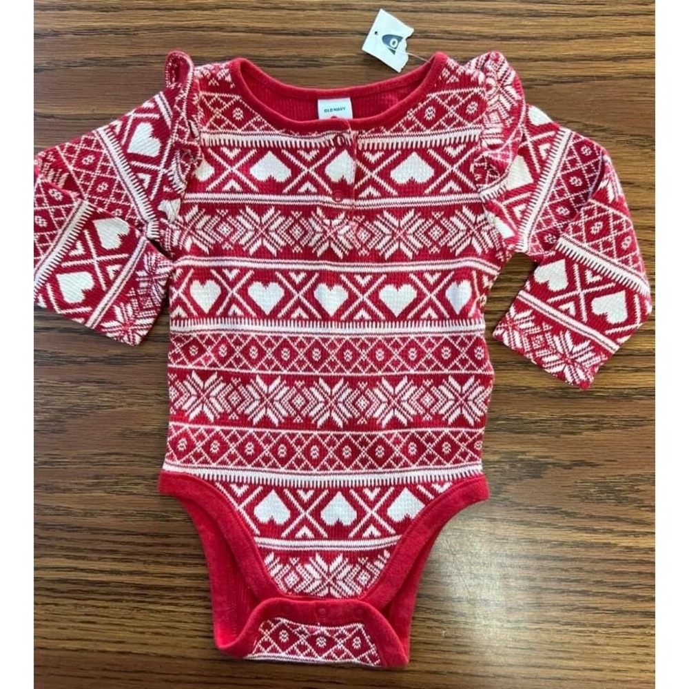 3-6m Old Navy Stretch Red Hearts NWT New